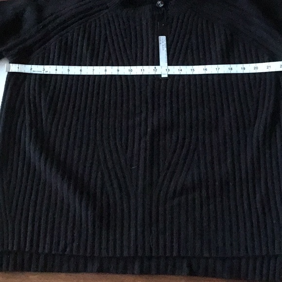Lyla + Luxe Ribbed Sweater, NWT - Picture 9 of 10